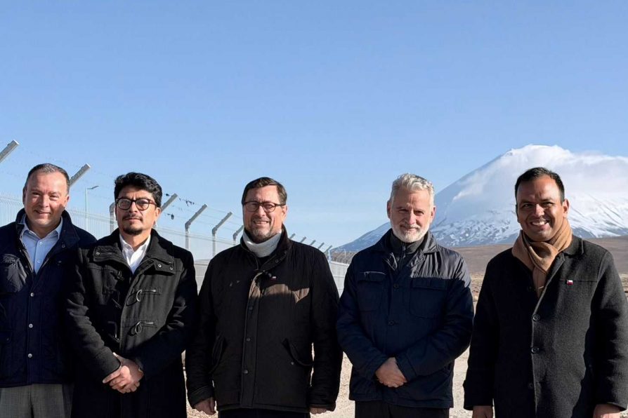 Provincia de Parinacota recibe visita del Canciller Pérez Mackenna en marco de su gira por Bolivia